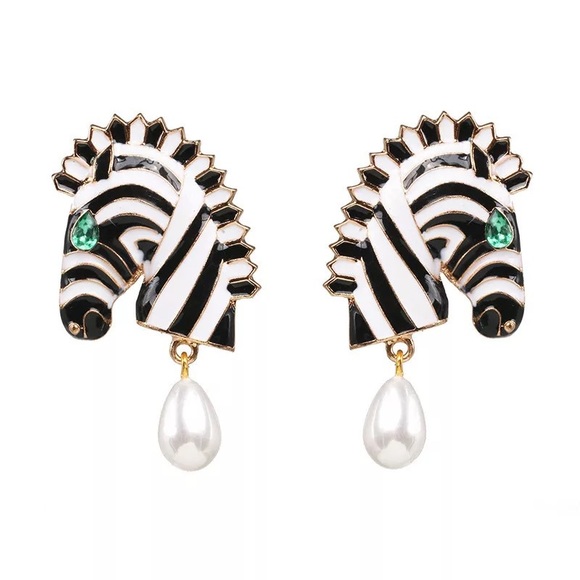 NWT Black + White Stripe Zebra Pearl Drop Earrings - Picture 1 of 15